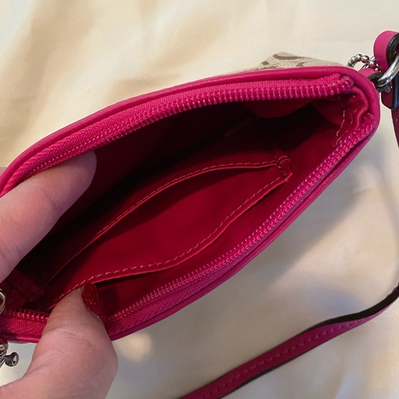 Coach Wristlet - Picture 3 of 3